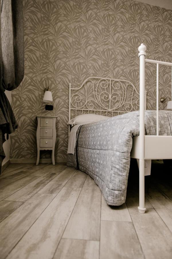 Bed and Breakfast La Lucerna Somma Vesuviana Esterno foto